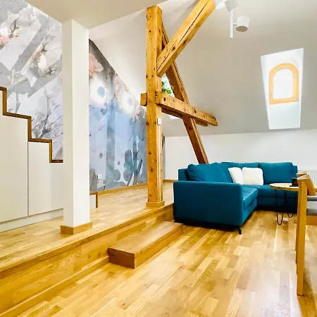 Piccolo Apartment *